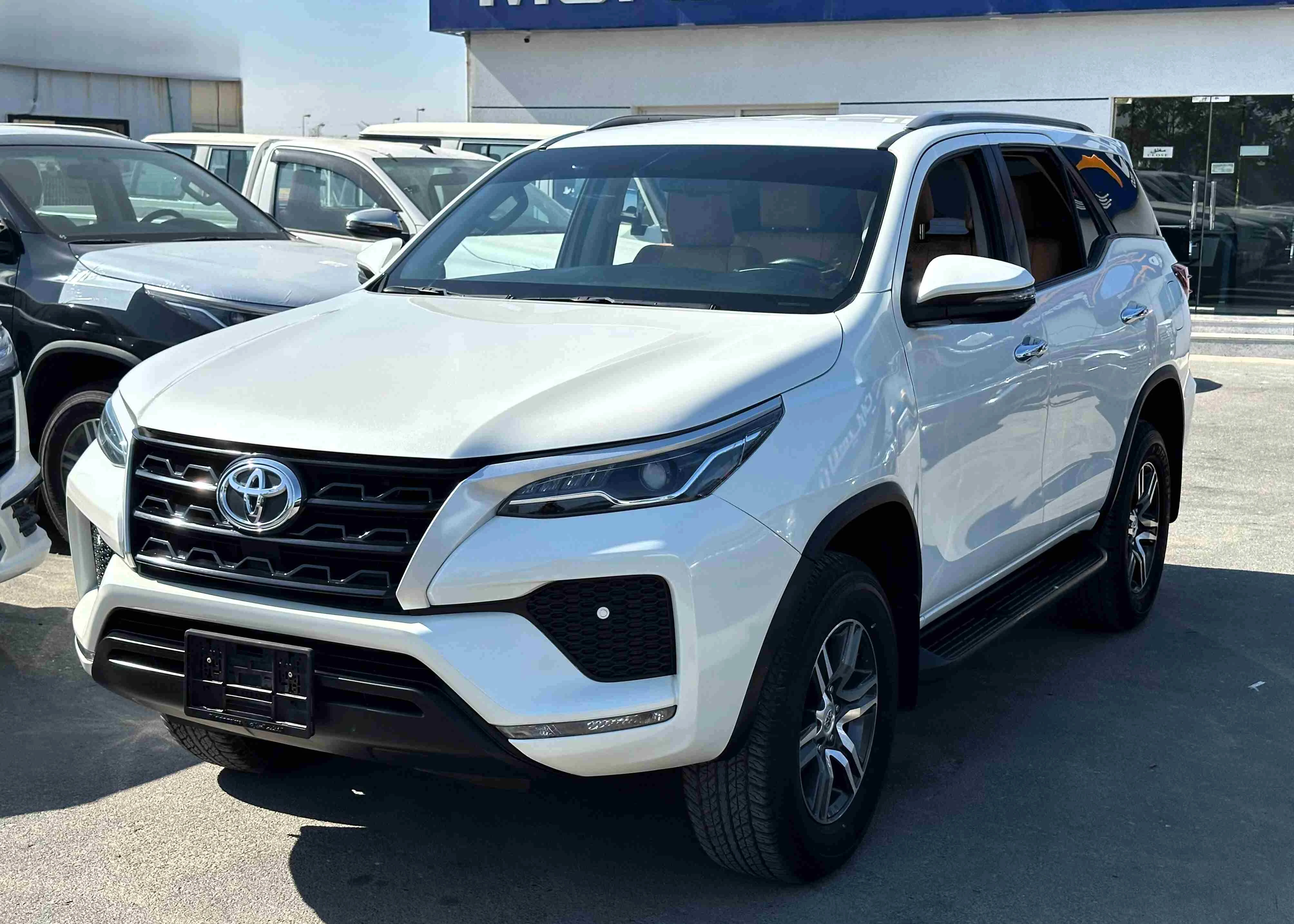 Toyota Fortuner EXR 2.7L 2021 White
