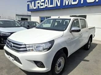 Toyota Hilux 2.4L 2025 MT DC White Diesel Basic