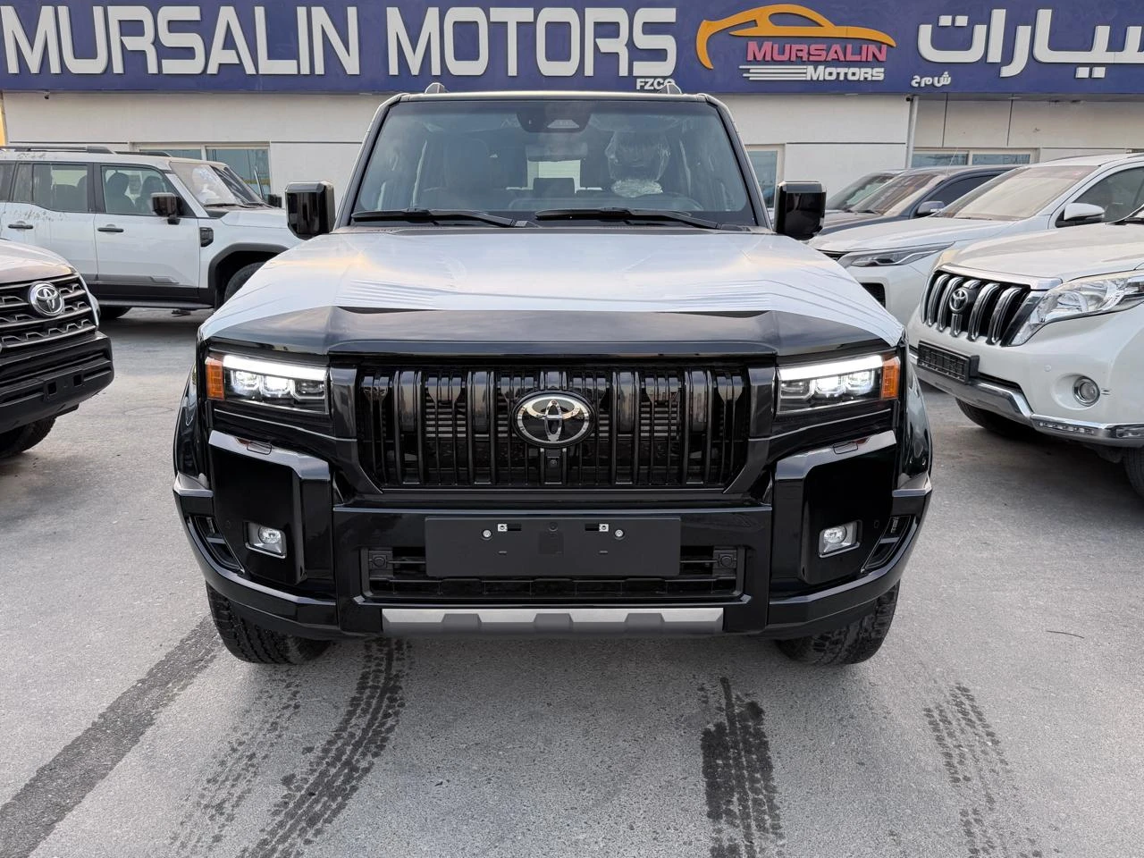 Toyota Prado 2.4L 2026 Luxury with Panoramic Black inside Black