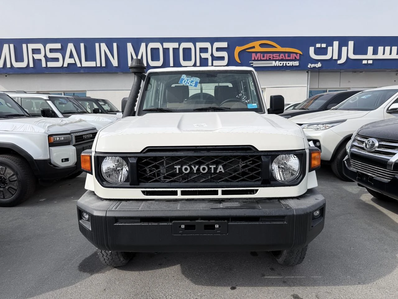 Toyota Landcruiser pickup 2.8L DSL MT DC GCC 2025 White