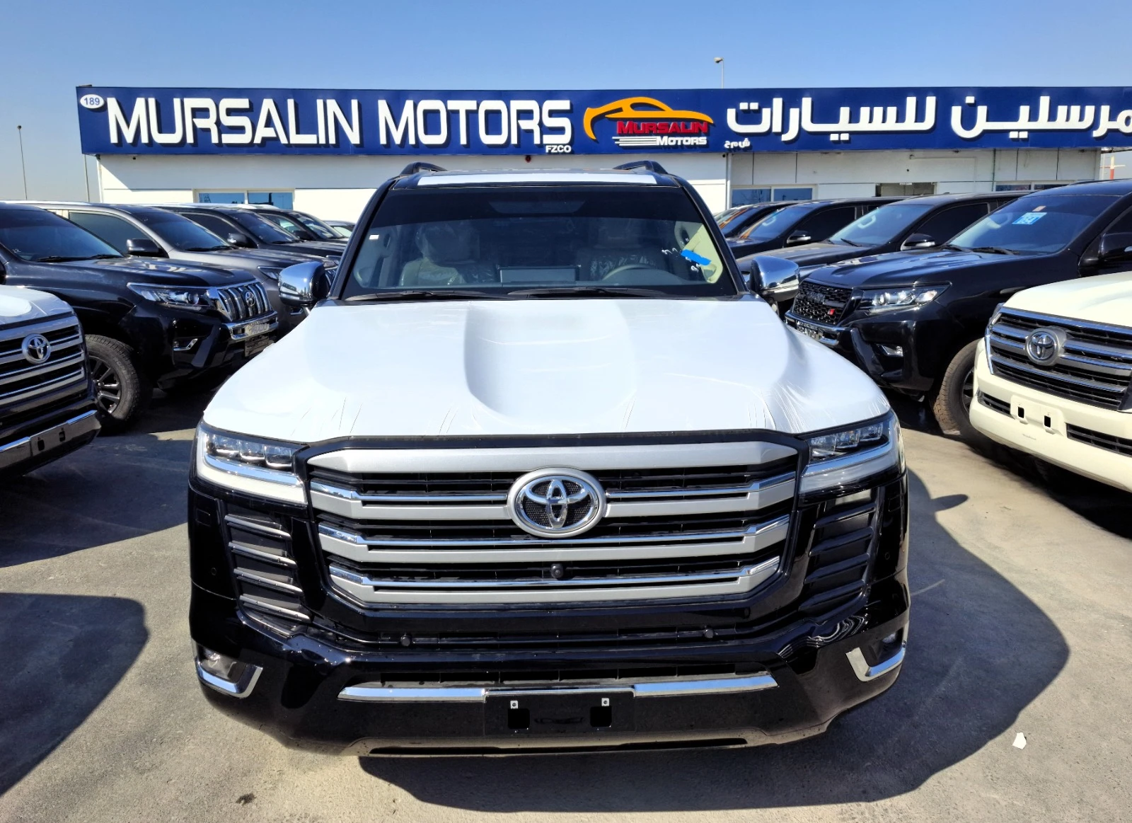Land Cruiser VX 4.0L 2024 V6 Petrol Black Inside Beige