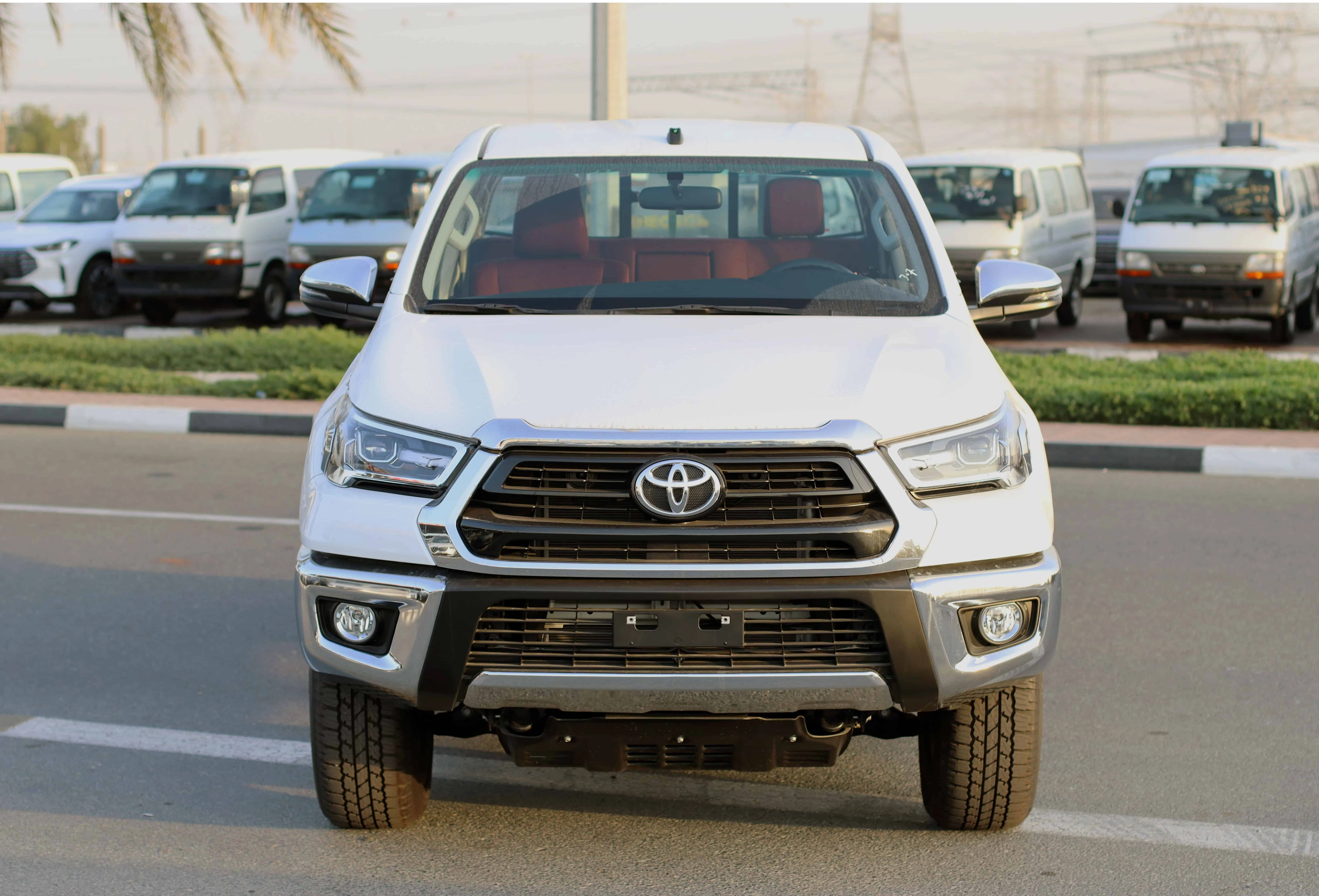 Toyota Hilux SR5 2.7L 4WD 2024 Petrol