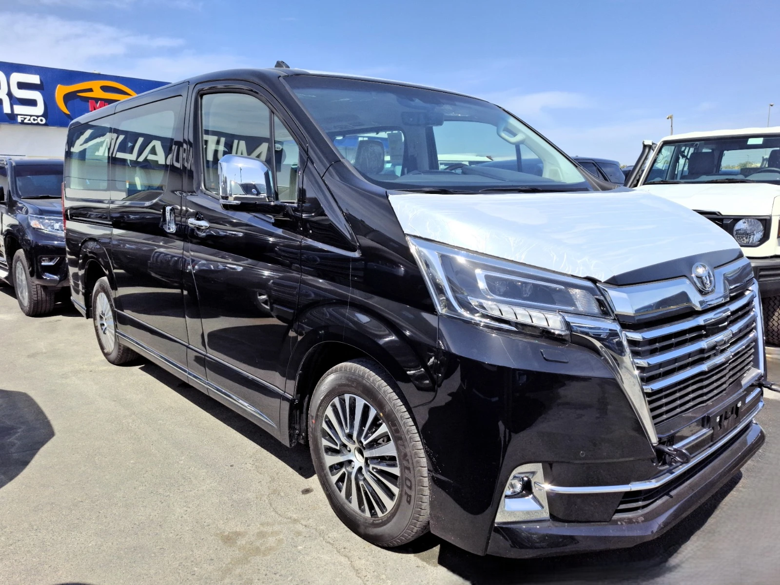 Toyota Granvia Minivan 3.5L 2025 Full Black Petrol with Radar